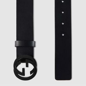 Black Gucci belt G lock